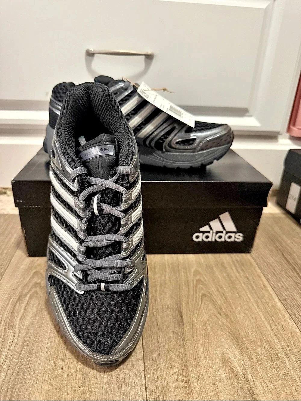 Adidas Adistar Control 5 Women's Athletic Shoes Black & Gray US 7.5 NWT